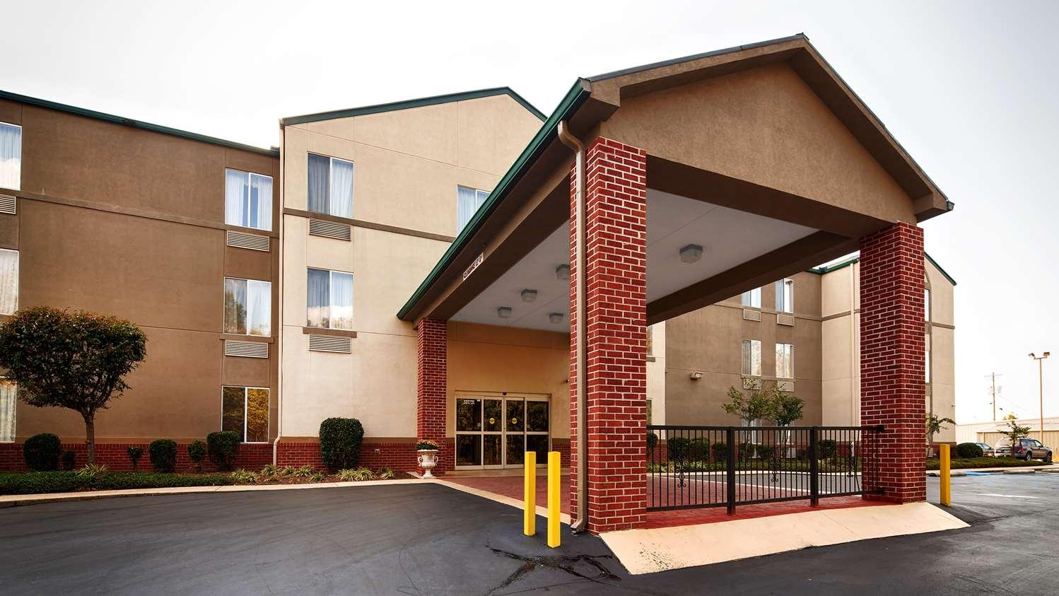Best Western Plus Russellville Hotel & Suites Esterno foto