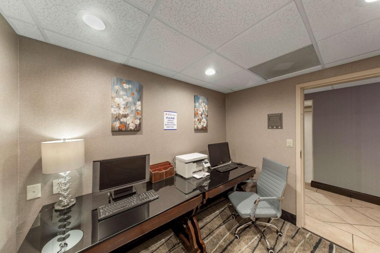 Best Western Plus Russellville Hotel & Suites Esterno foto