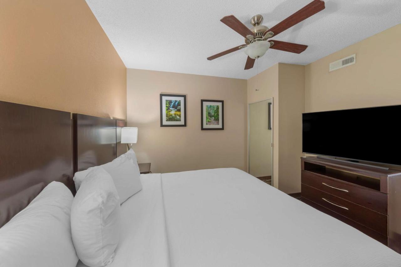 Best Western Plus Russellville Hotel & Suites Esterno foto