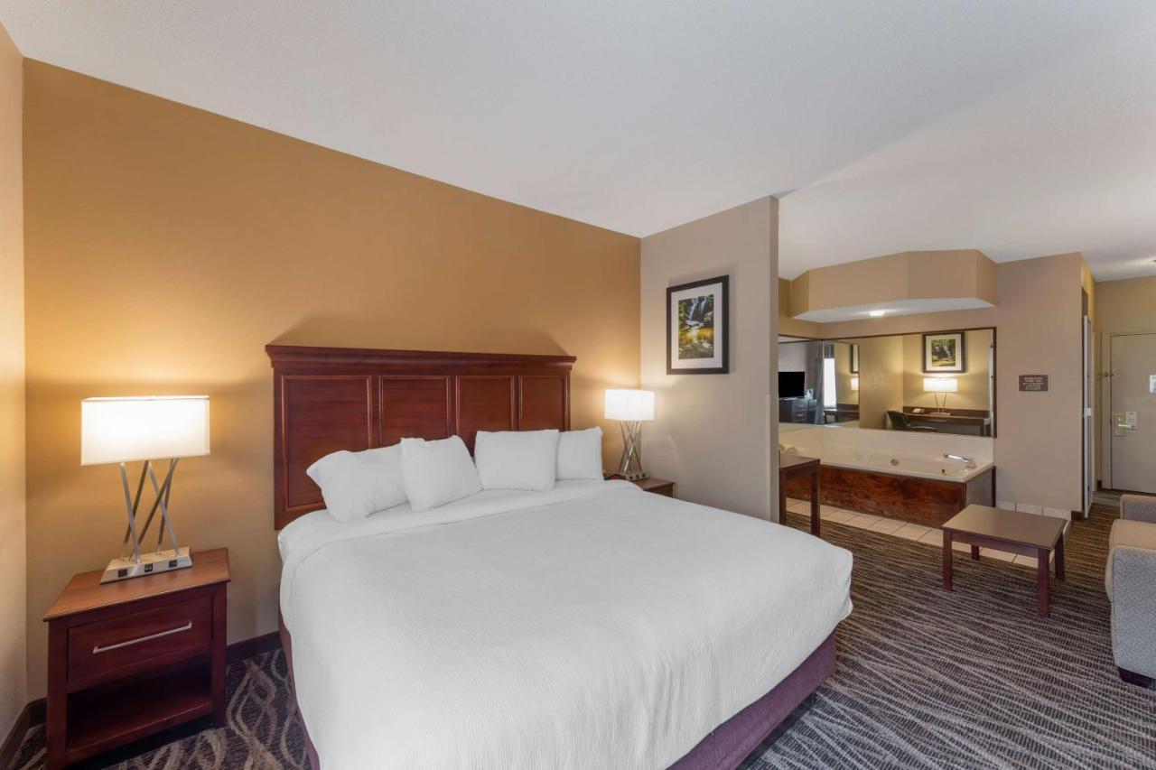 Best Western Plus Russellville Hotel & Suites Esterno foto