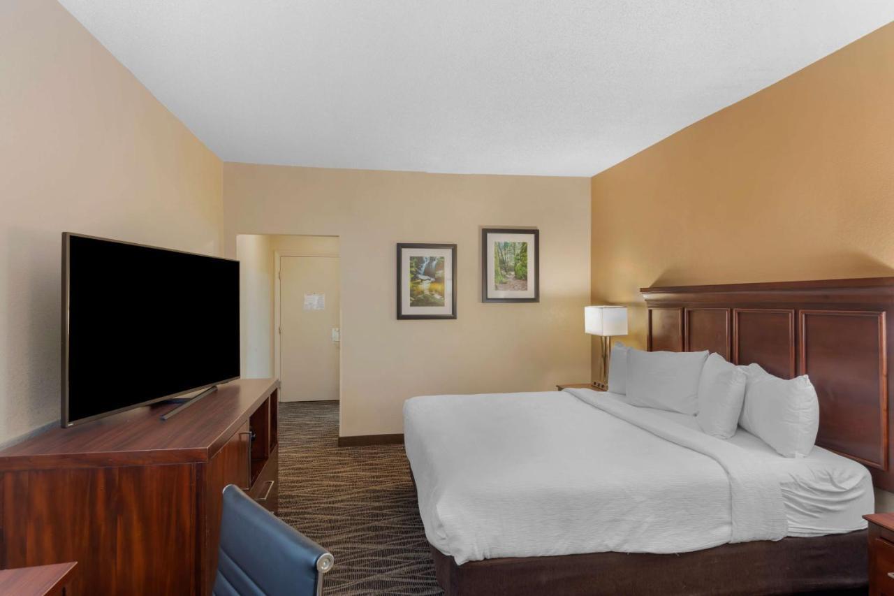 Best Western Plus Russellville Hotel & Suites Esterno foto