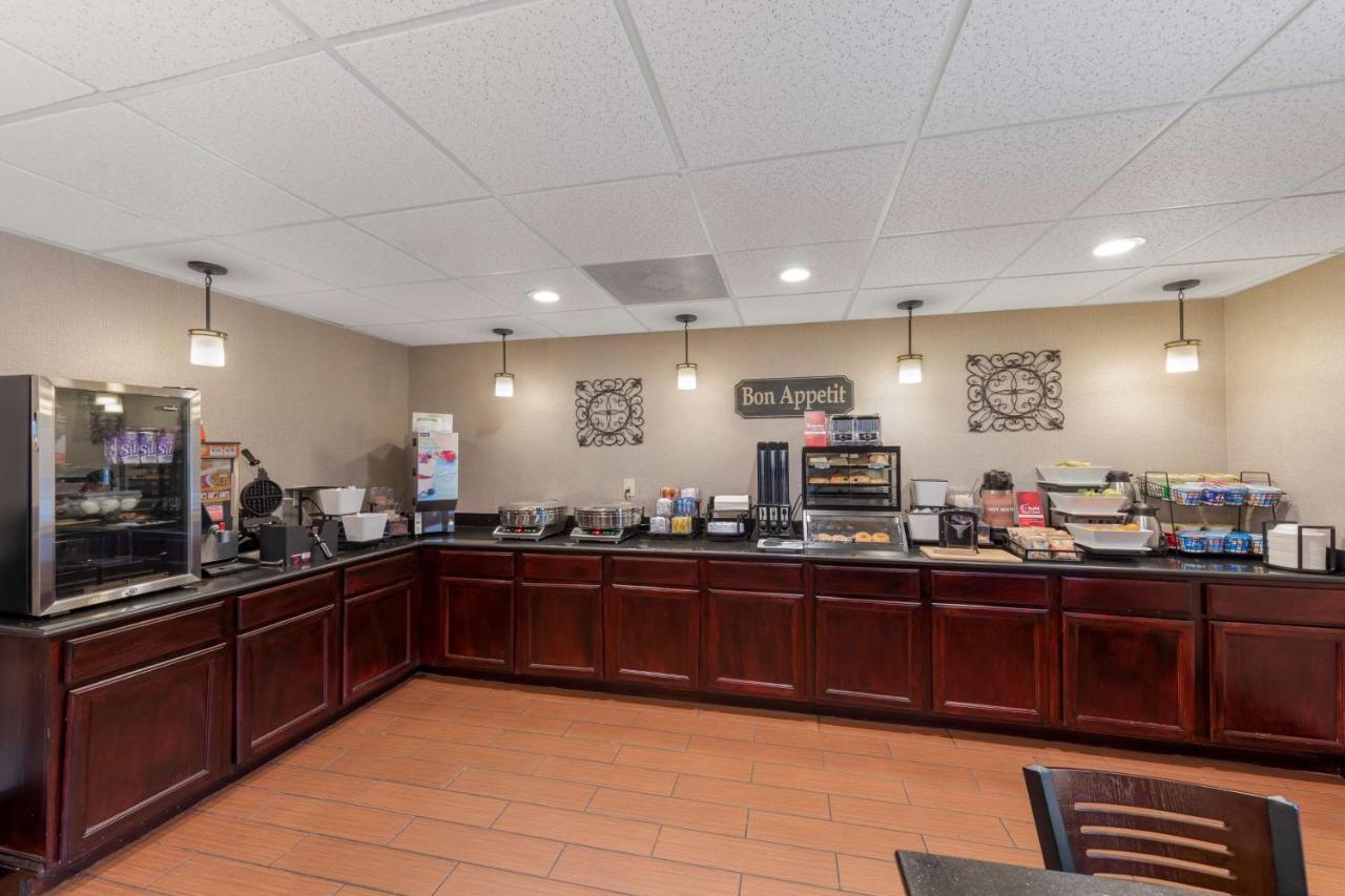 Best Western Plus Russellville Hotel & Suites Esterno foto