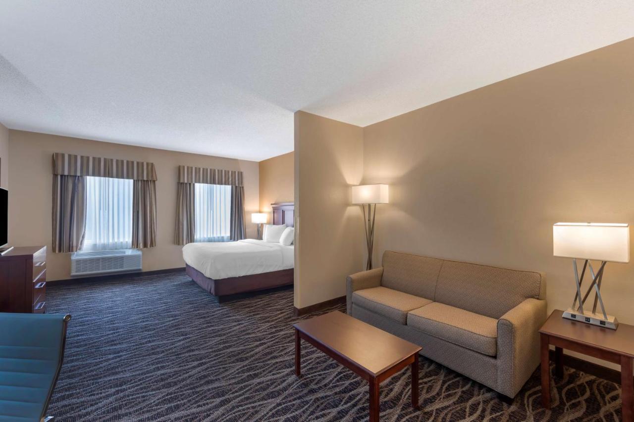 Best Western Plus Russellville Hotel & Suites Esterno foto