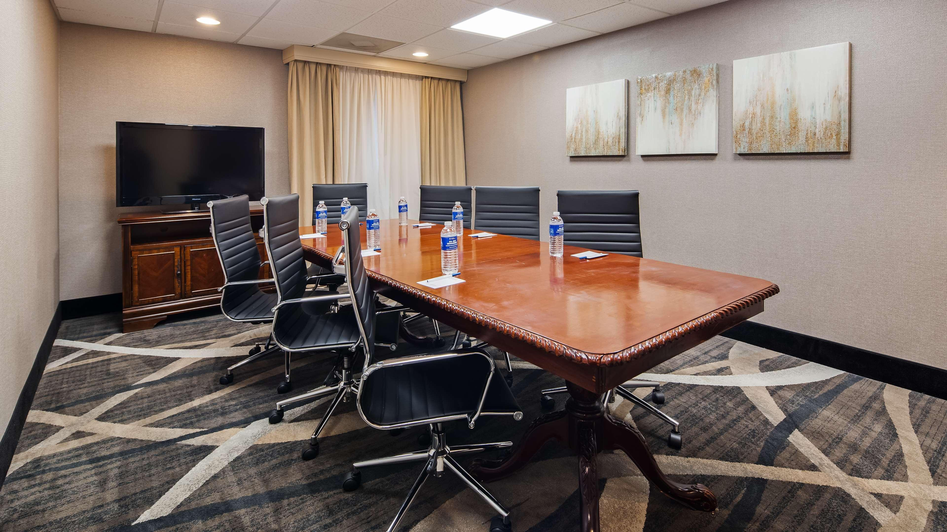 Best Western Plus Russellville Hotel & Suites Esterno foto