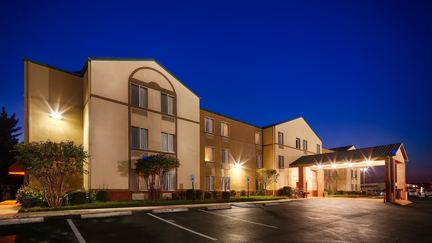 Best Western Plus Russellville Hotel & Suites Esterno foto